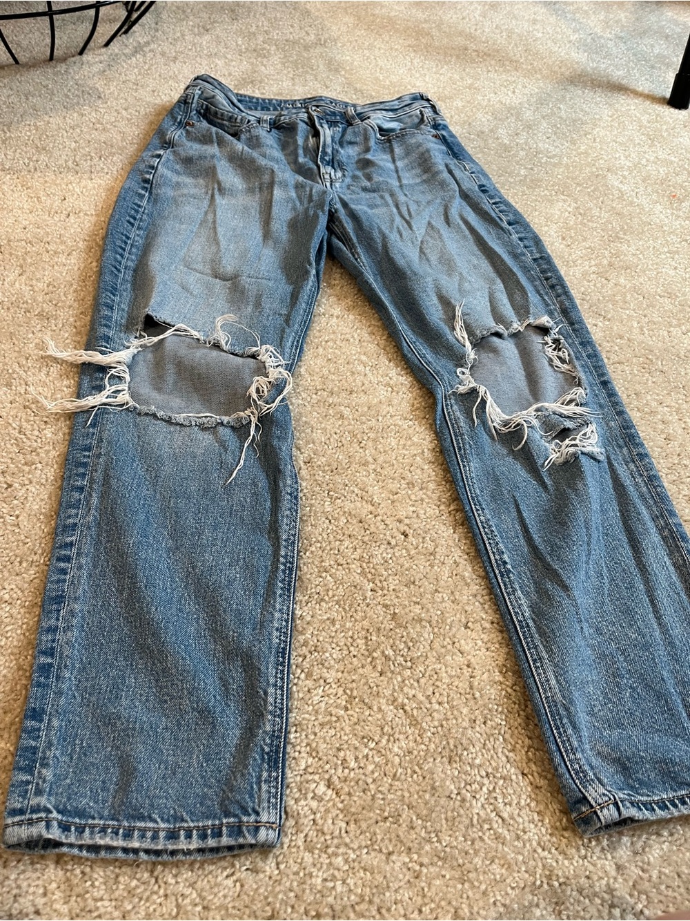 American Eagle Outfitters Blue Distressed Mom Jeans